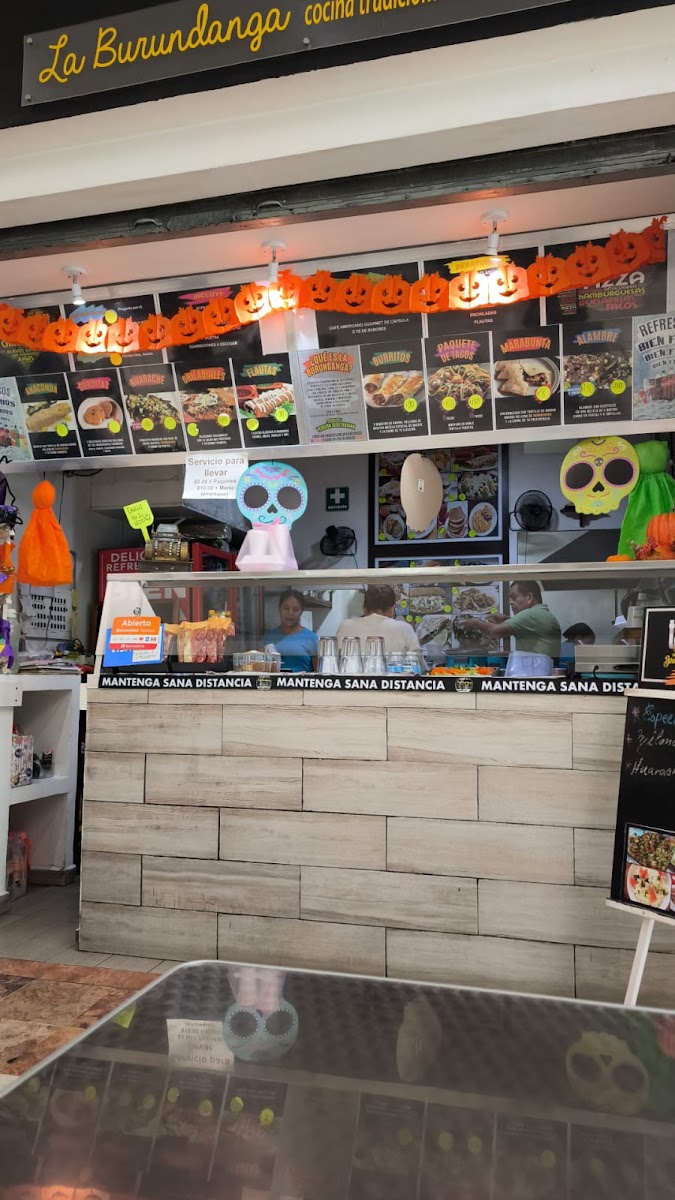 Tacos & +